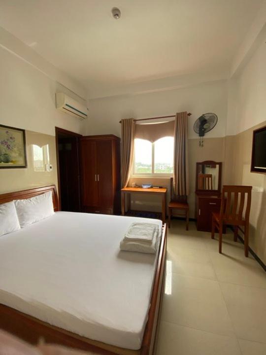Hotel My Viet Di An Exterior photo